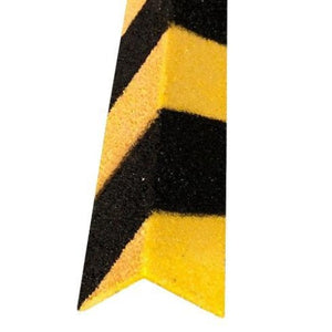 anti-slip-black-yellow-stair-nosing-non-slip-step-edge